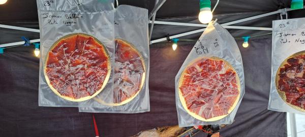 Plateaux ronds pour présentation alimentaire – Or, Argent et Noir